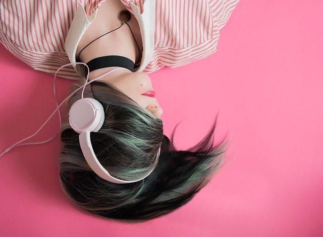 Motivation Monday: Tune in not out
