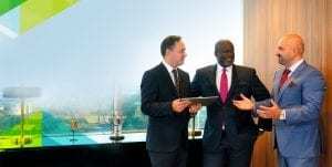 Dennis Mitchell (Middle), CEO of Starlight Capital Dennis Mitchell (Middle), CEO of Starlight Capital