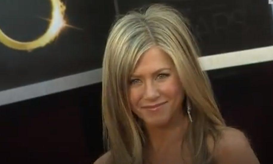 The One Where Jennifer Aniston Joined Instagram and Then Crashed It