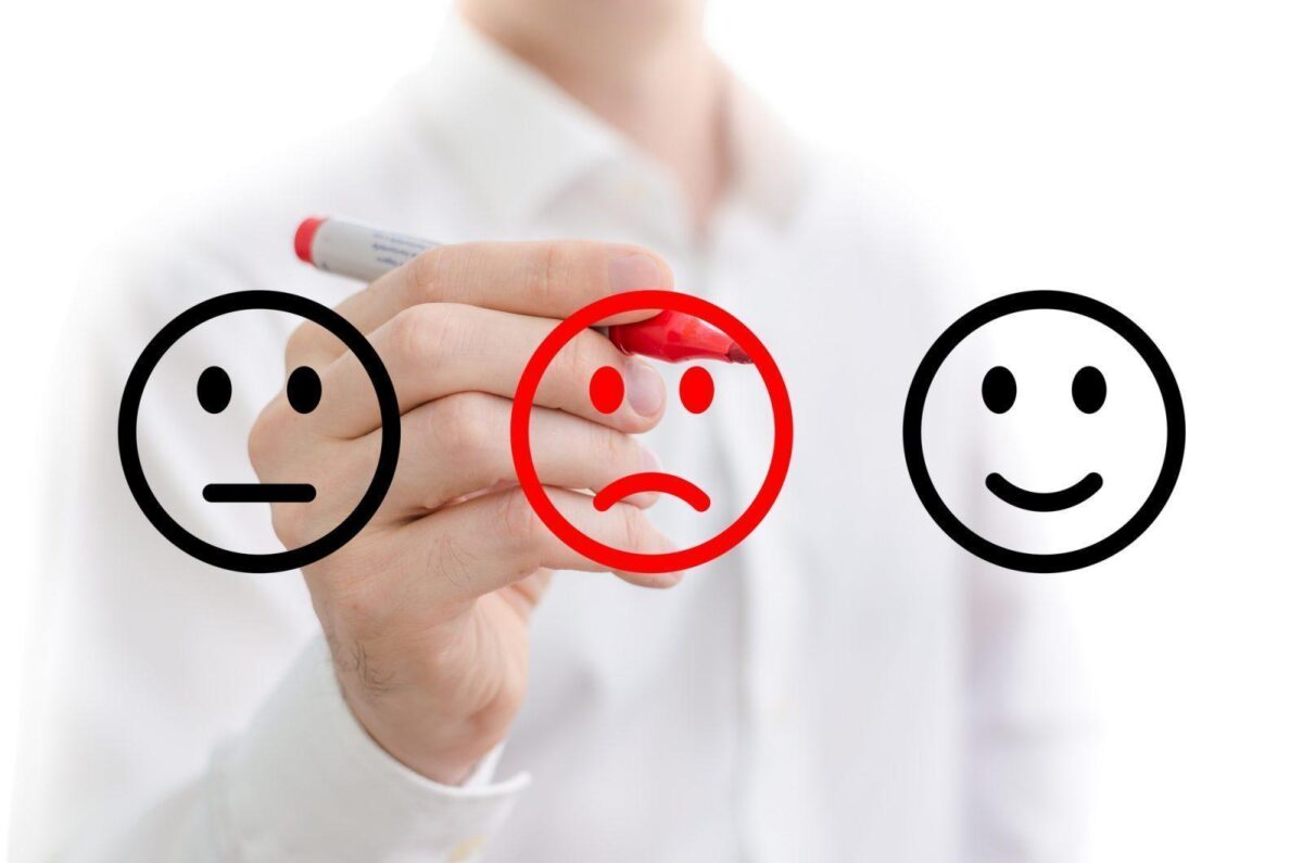 Report: Reviews for a Local Business Are Essential. Ratings Below 4 Stars Are Deadly