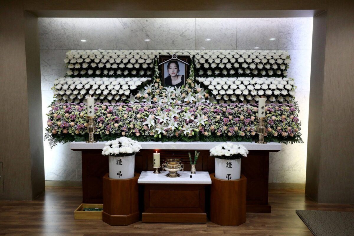 K-Pop Suicides Speak Volumes on The Industry’s Hidden Flaws