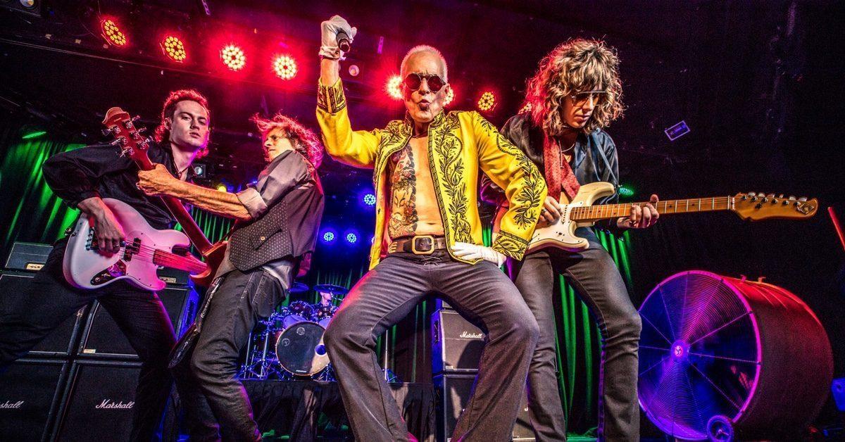 A Reminder That David Lee Roth Still Rules