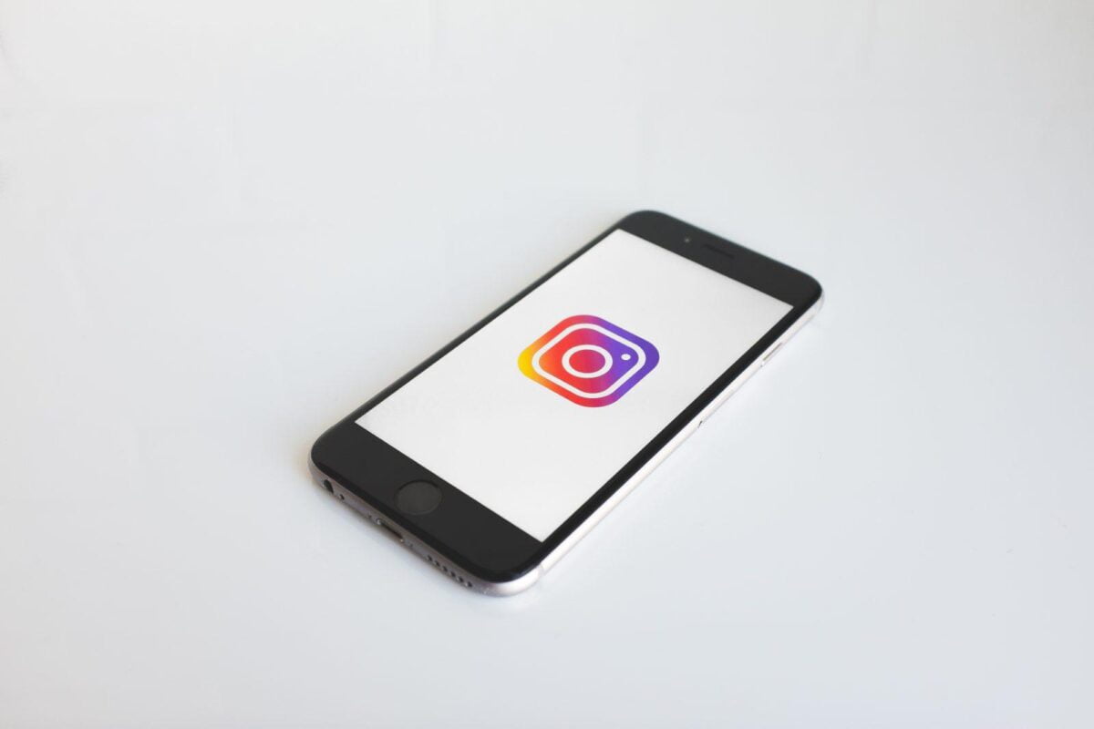 Instagram Partners With ChowNow To Help Out  Restaurants