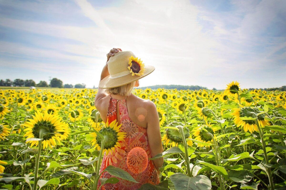 Monday Motivation: Seeing the Bright Side