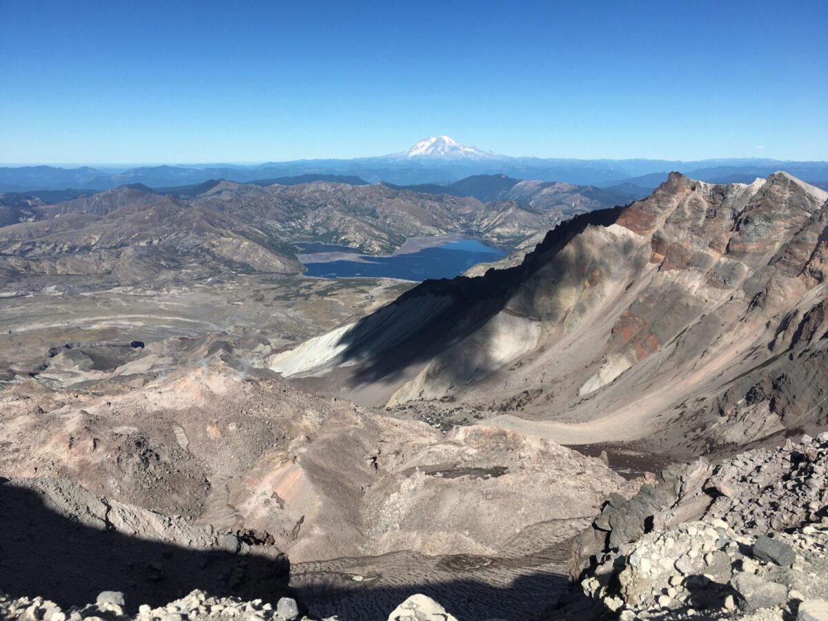 The Moronic Hiker’s Guide to Mount Saint Helens
