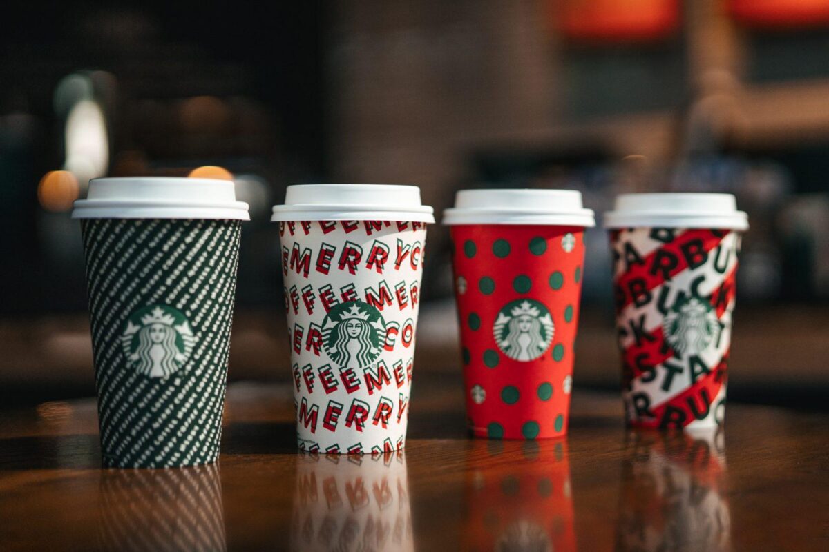free starbucks holiday cup