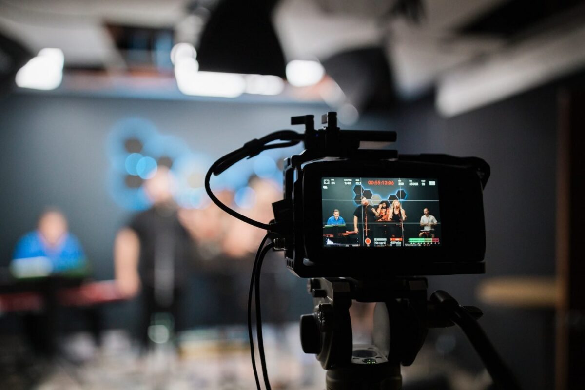 iSIZE leverages AI and partners with Intel to advance and optimize video streaming