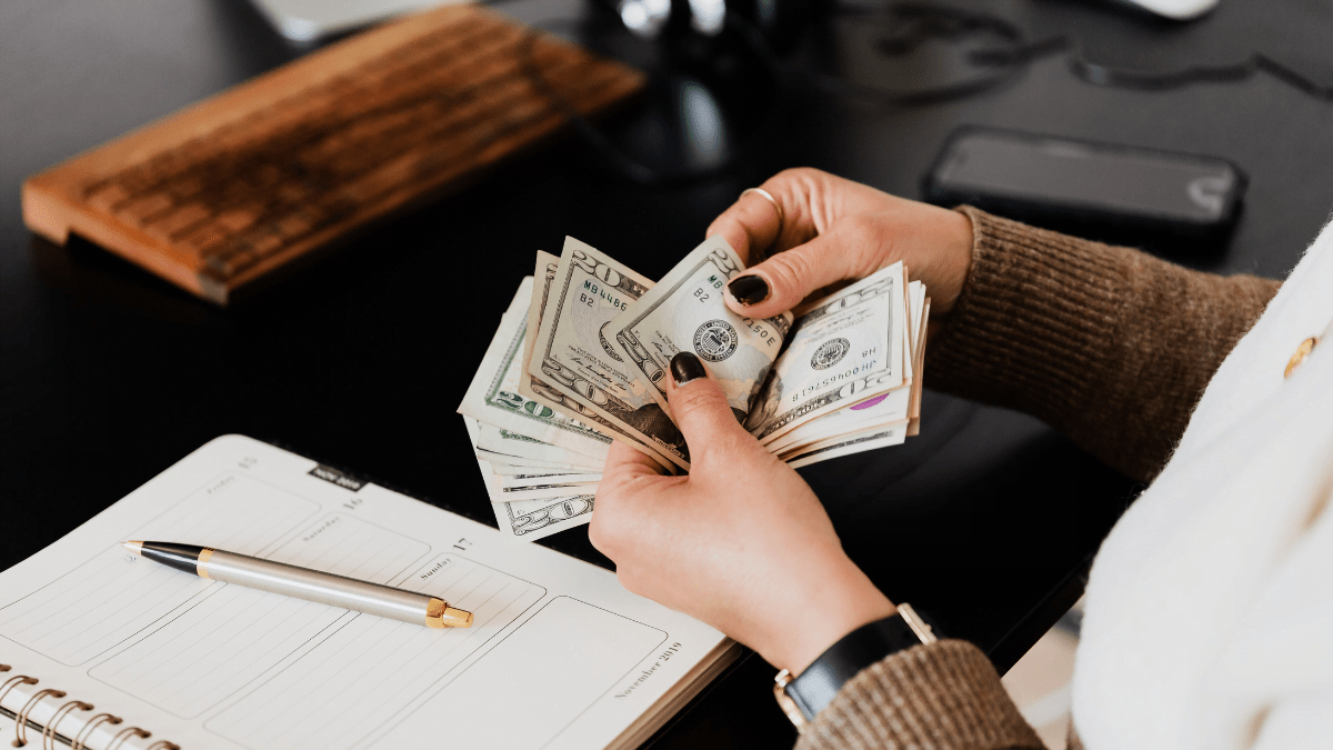 5 Tools to Master Your Money in 2021 5 Tools to Master Your Money in 2021