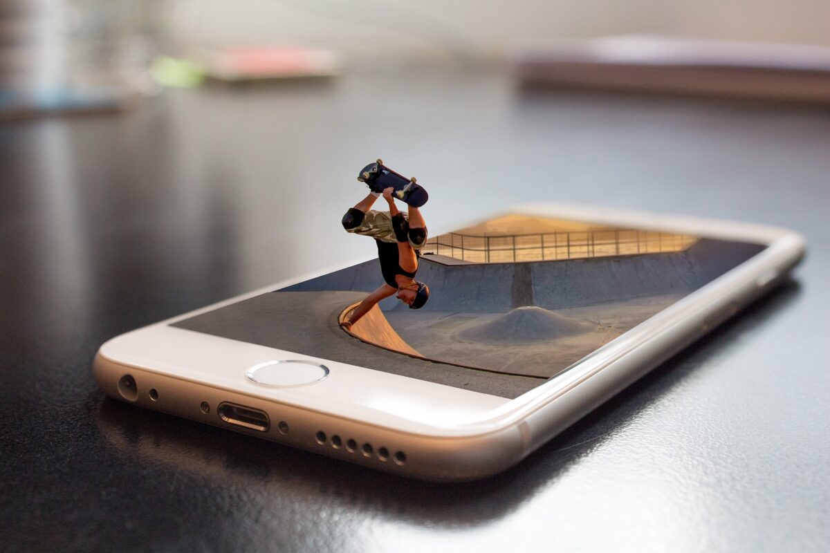 Former Pro Skater with Youtube, Snap, and Google Execs On Board Launch ShredSpots, a Street Sports App with AR Ambitions