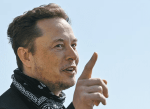 Musk delivers ultimatum to Twitter staff