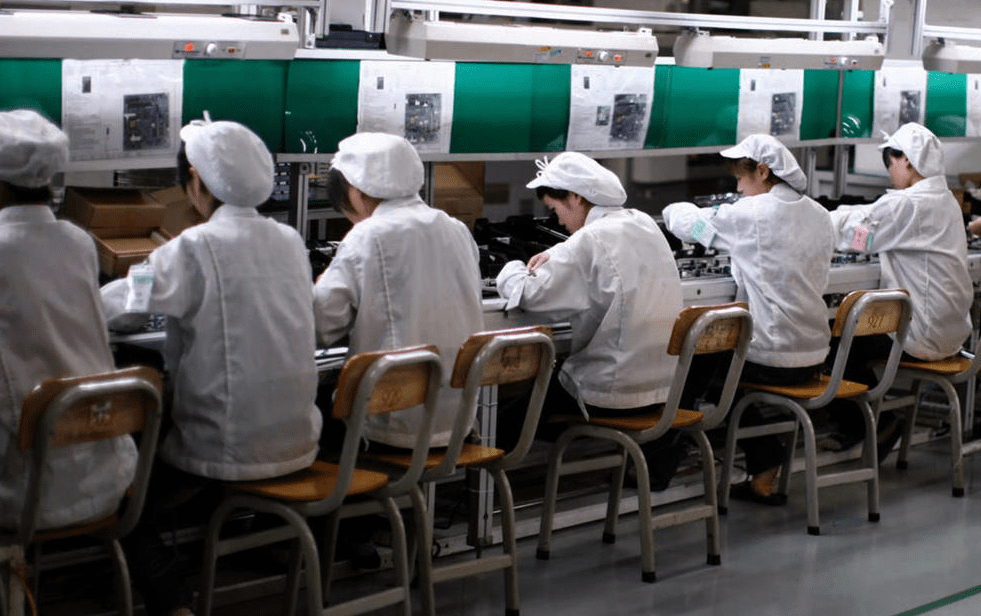 Unrest at Chinese factory puts Apple iPhones at risk