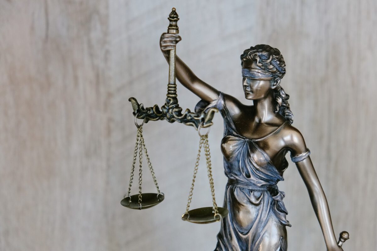 The Top Legal Tech Companies and Startups to Watch in 2023