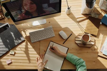 Face the Music: Zoom’s Latest Feature Puts an End to Hiding in Meetings