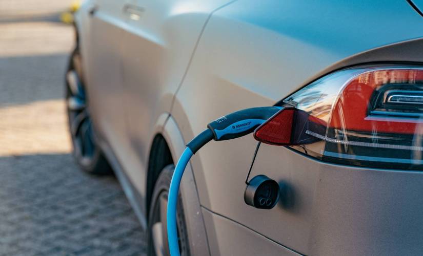 Rivian embraces Tesla charging network Rivian embraces Tesla charging network