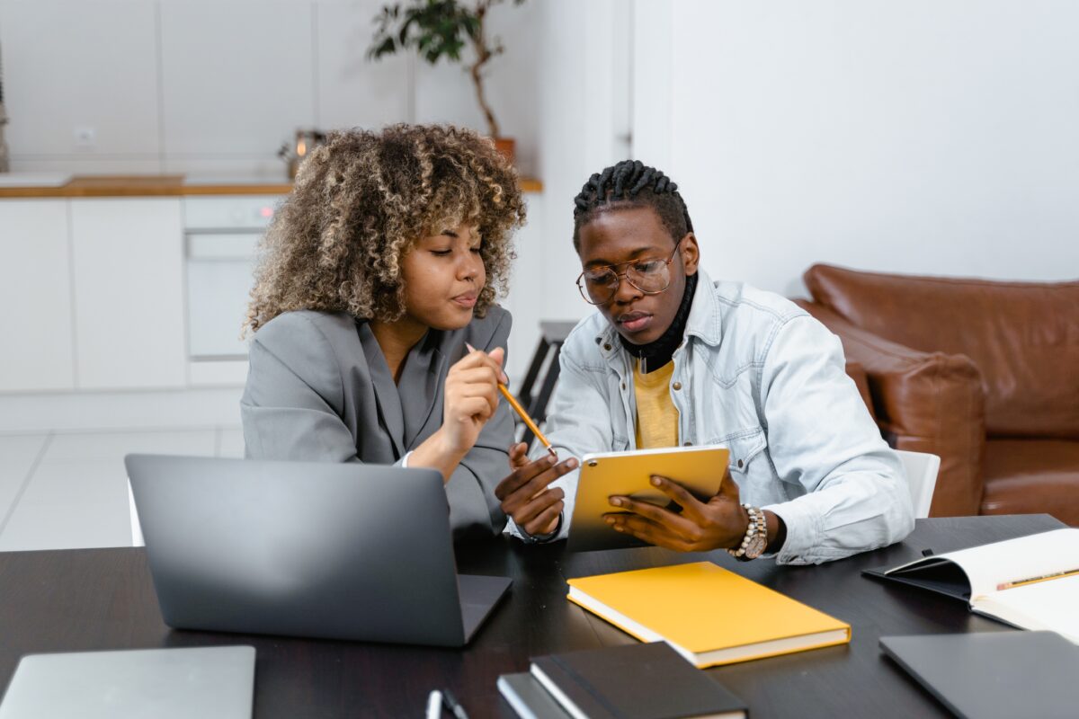 Should I Bootstrap or Seek Outside Investment for My Business?