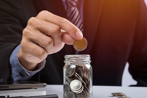The Millennial Entrepreneur’s Guide to Business Savings