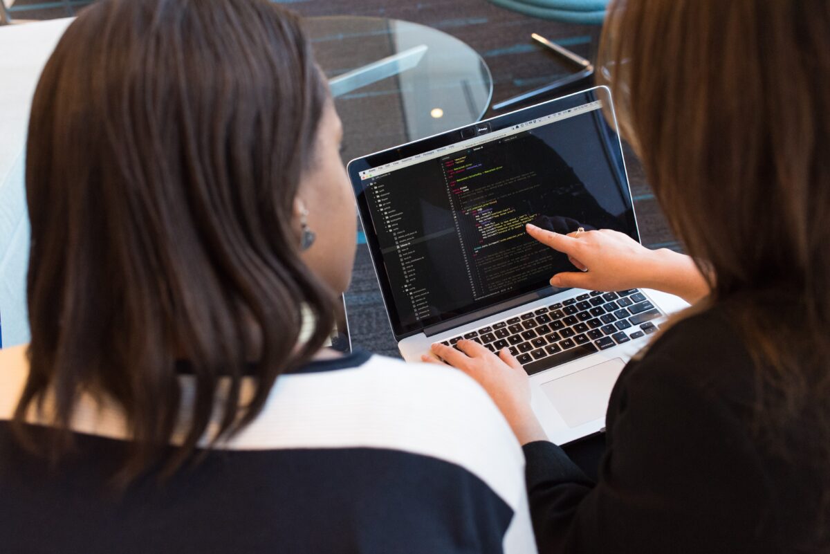 12 AI Implementation Strategies: Lessons from Business Leaders