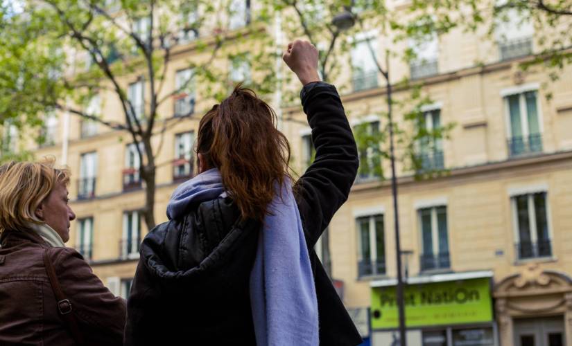 Hollywood Strikes: Netflix’s AI Job Listing Sparks Outrage