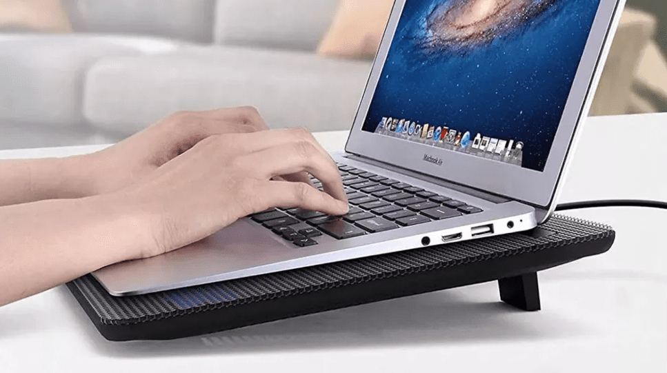 The 10 Best Laptop Cooling Pads for an Ice-Cold Performance