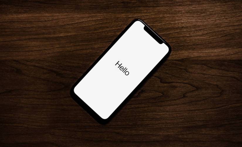 Apple’s next iPhone could have a screen that’s all screen!