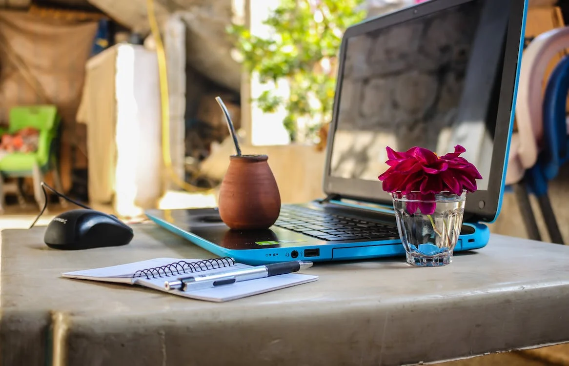 Digital Nomads in 2023 Why an Outdoor Lifestyle Matters Digital Nomads in 2023 Why an Outdoor Lifestyle Matters
