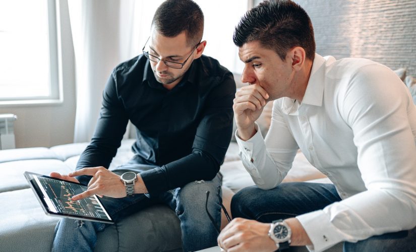 the-drawbacks-of-using-ai-in-digital-marketing-and-content-strategy the-drawbacks-of-using-ai-in-digital-marketing-and-content-strategy