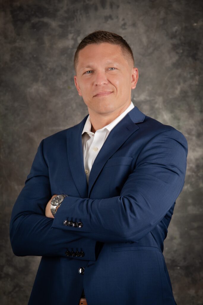 Top 10 Real Estate Agents in Tennessee, Daniel Hendzel
