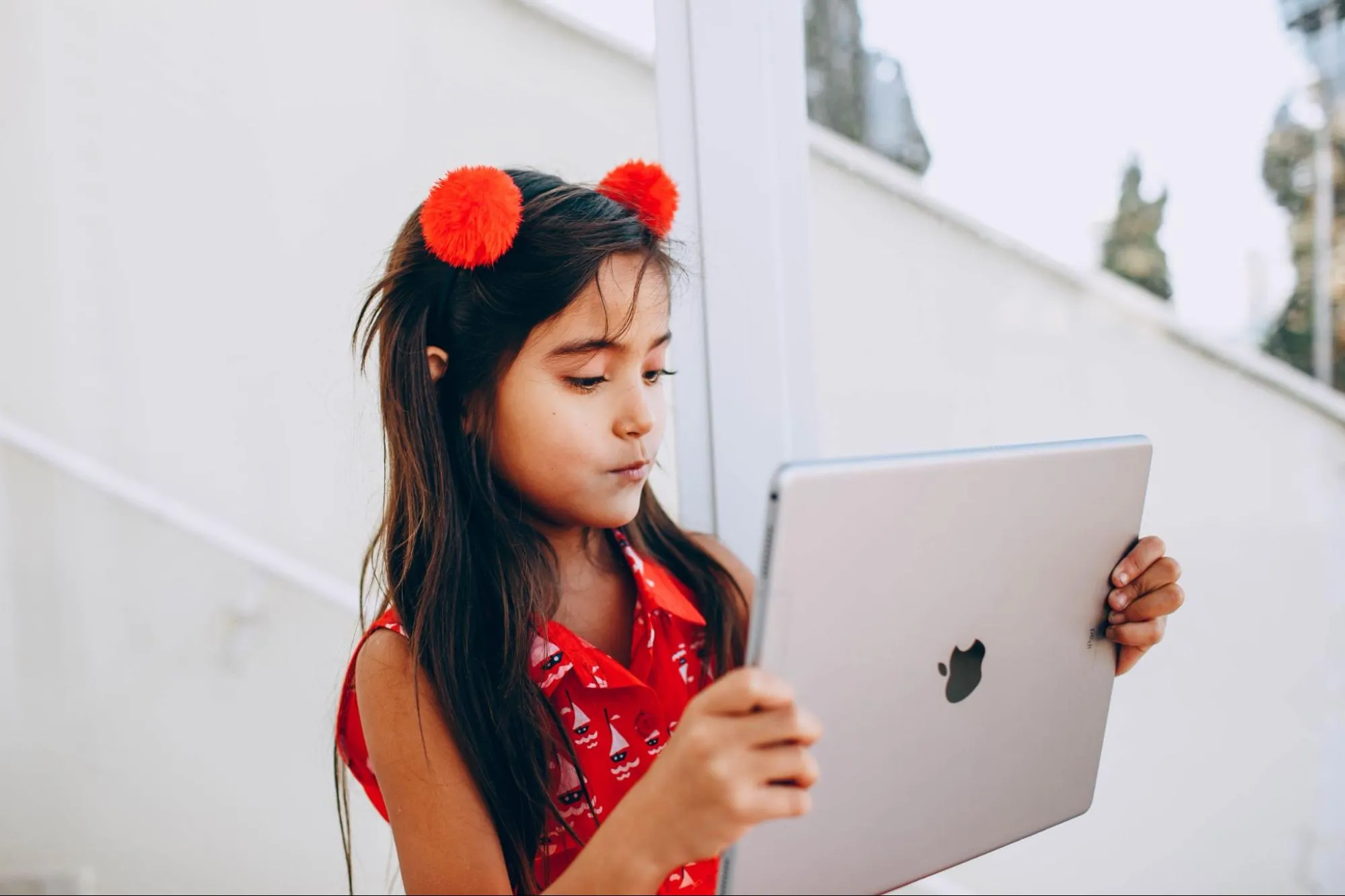 How to Promote Healthy Tech Habits for Children