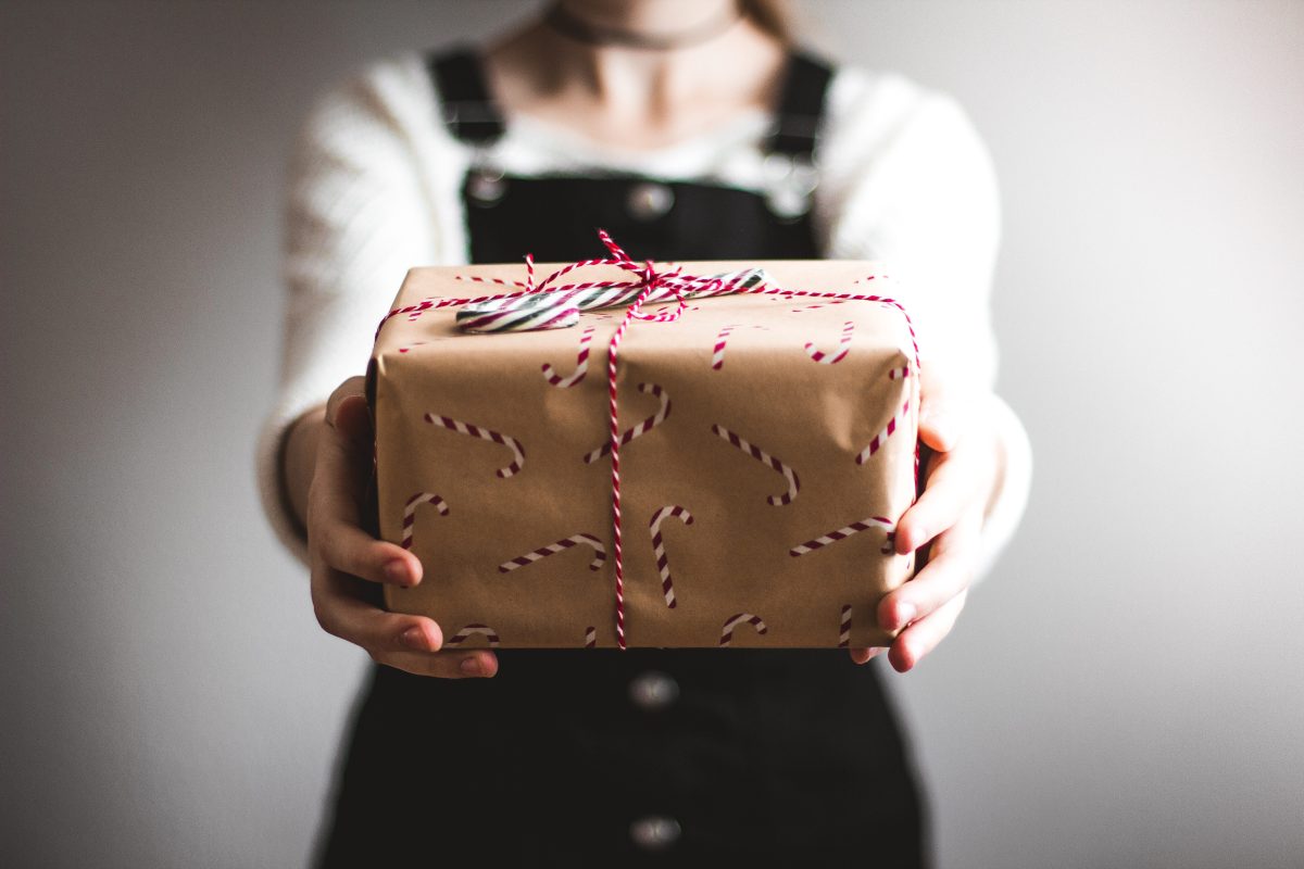 Holiday Gift Guide 2023: Unveil the Perfect Presents for Everyone