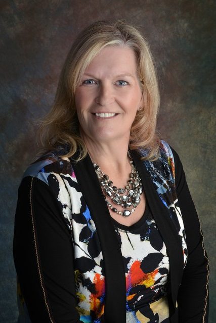 The Top 10 Real Estate Agents in Minnesota for 2024, Julie Parker Peak
