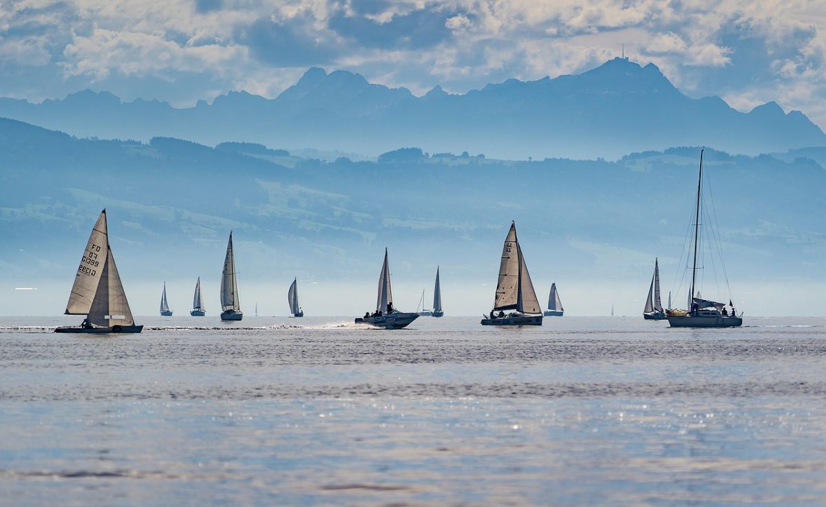 Changing the Face of Ocean Safety with PredictWind’s Over the Horizon AIS