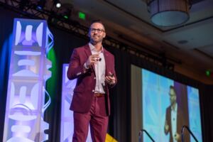 The Top 5 Leadership Speakers to Inspire Your Teams in 2024