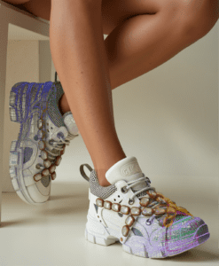 Image generated in real-time with physically-based product integrated. Image courtesy of Mode Maison Labs