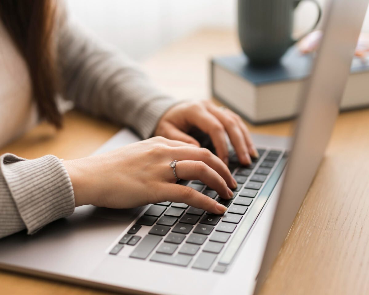 SupportLogic Launches Chatbot SX to Bring Guardrails to Salesforce Agentforce