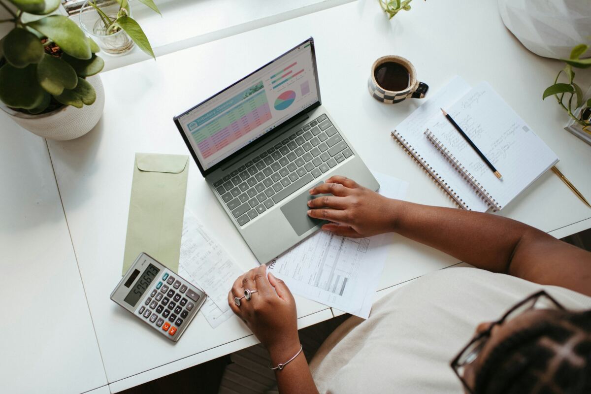 Balancing Business Credit and Personal Finance as a Founder