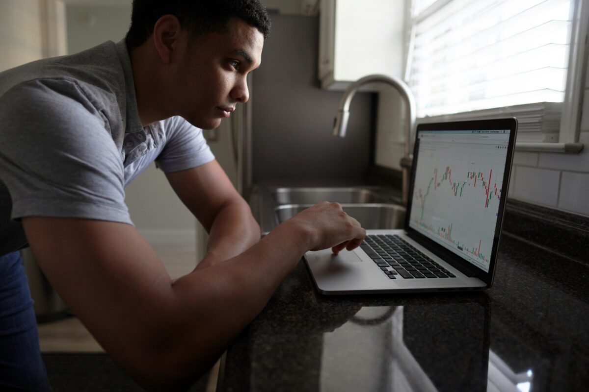 Inside the WNSTN Brain: The AI Agents Changing How Millennials and Gen Z Trade