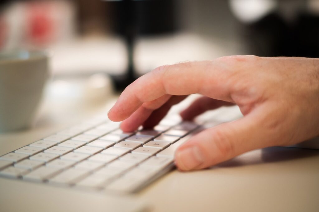 How Leaders Turn Complex Technology Into Stories People Understand