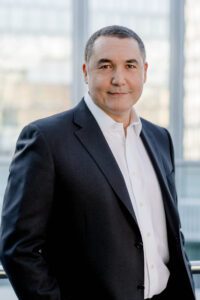 Simon Wakely headshot